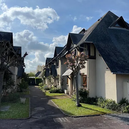 Prázdninový dům Petit A 3 Minutes A Pied De La Avec Terrasse Et Parking Privee Gratuit *